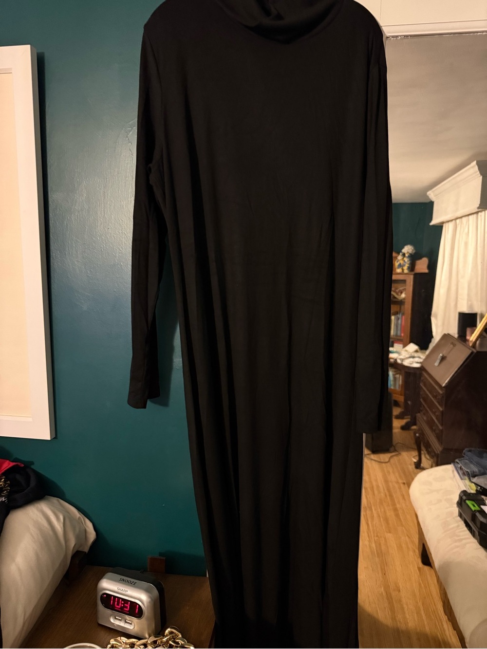 Black Long Sleeve Maxi Dress - Classic Elegant Style